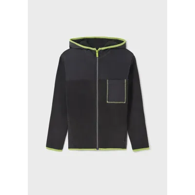 Bluza z elementami kontrastu 